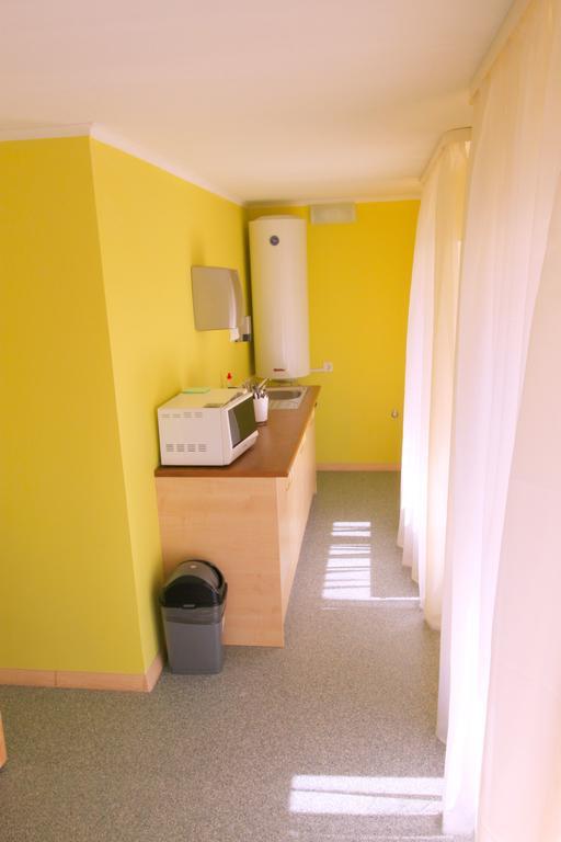 Amigo Hostel Riga Bagian luar foto
