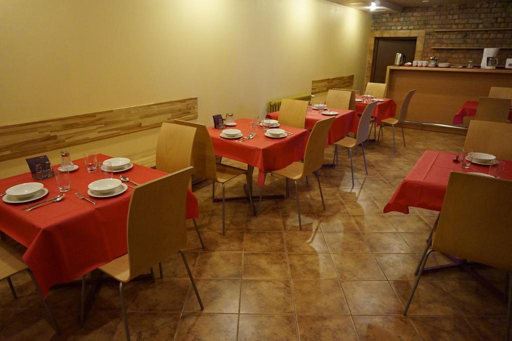 Amigo Hostel Riga Bagian luar foto