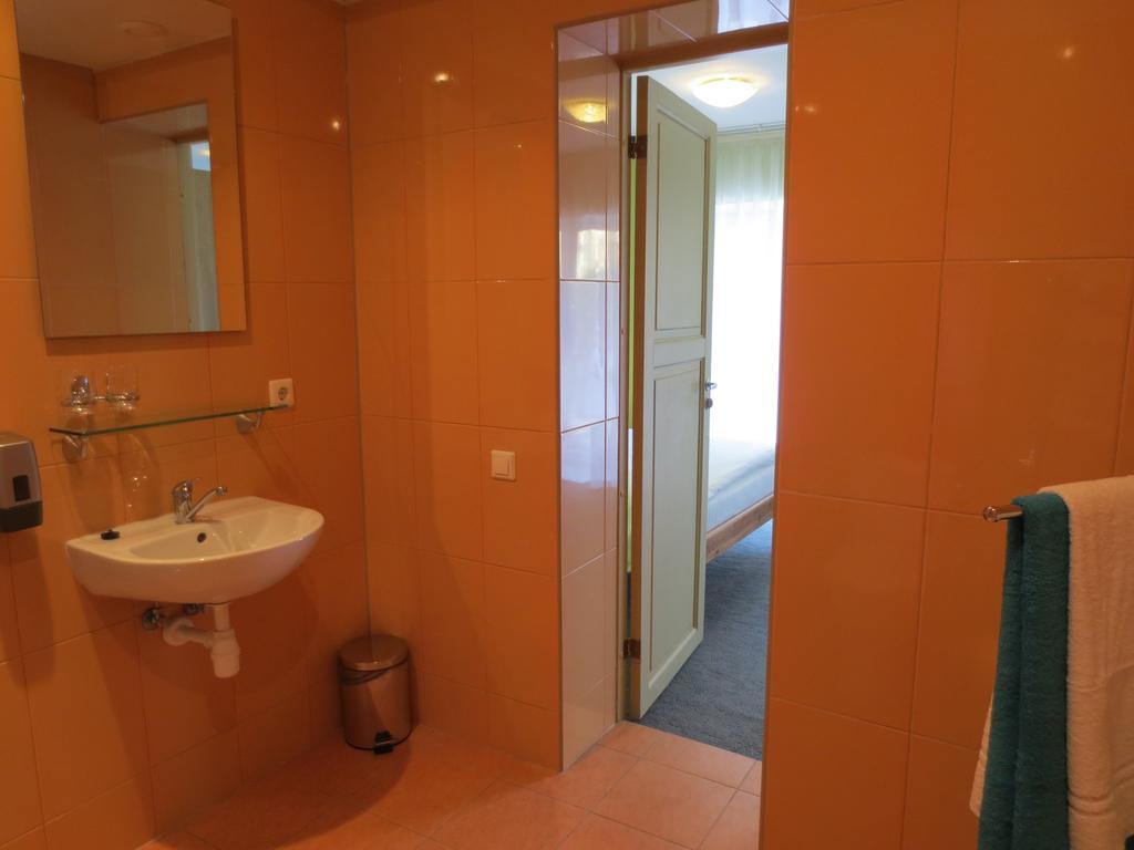 Amigo Hostel Riga Ruang foto